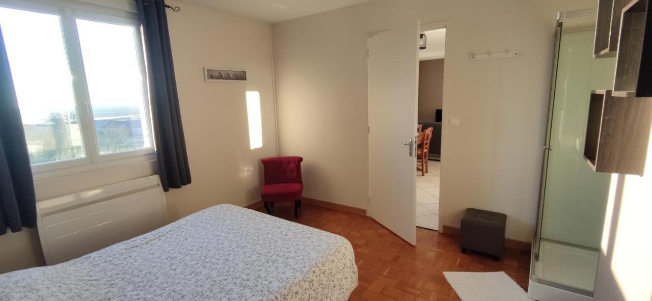 Appartamento Le Relais De La Poste 1 Colombey-les-deux-Églises Esterno foto